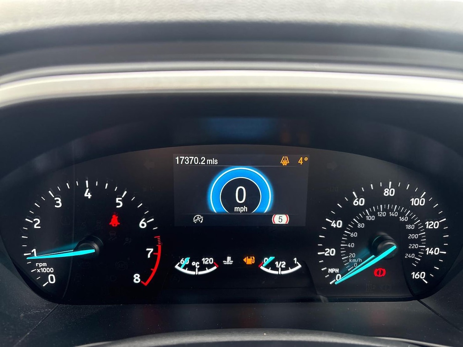 Used Ford Focus 2021 for sale - 76627924: Photo 10