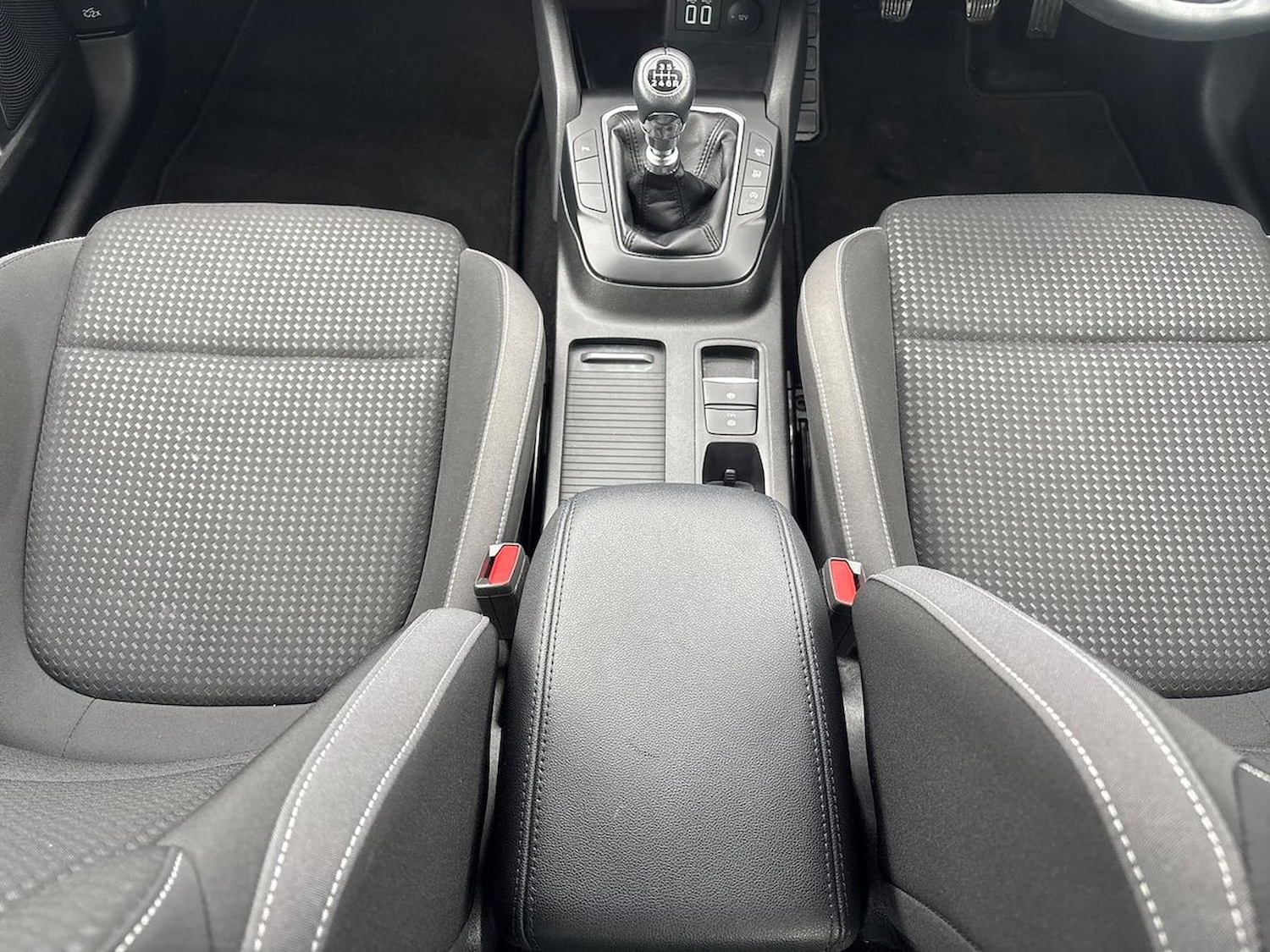 Used Ford Focus 2021 for sale - 76627924: Photo 13