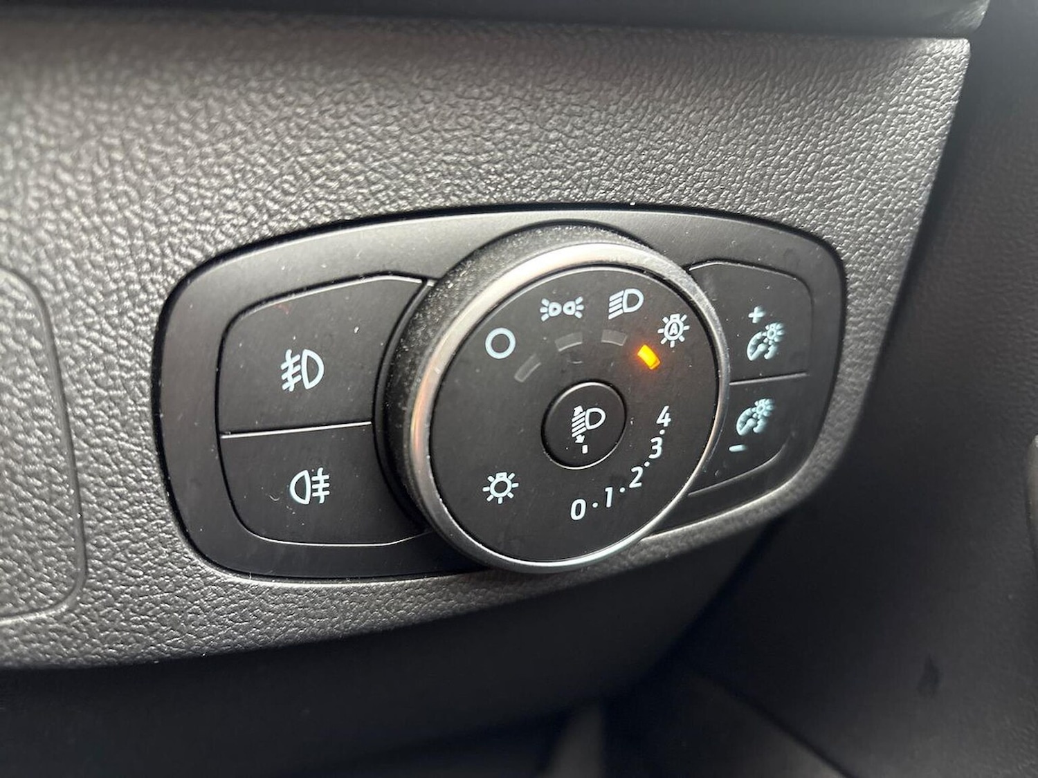 Used Ford Focus 2021 for sale - 76627924: Photo 22