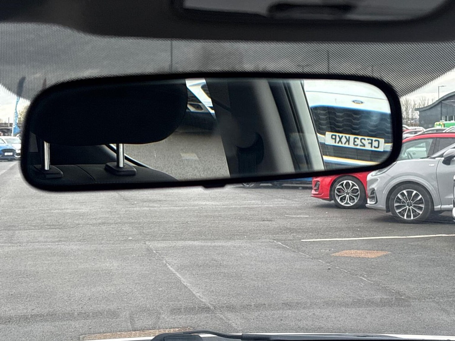 Used Hyundai i10 2018 for sale - 76770105: Photo 13