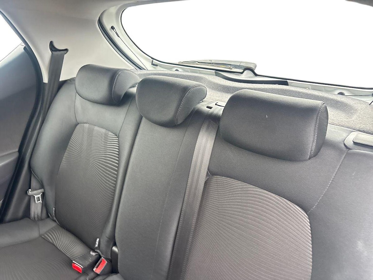 Used Hyundai i10 2018 for sale - 76770105: Photo 15