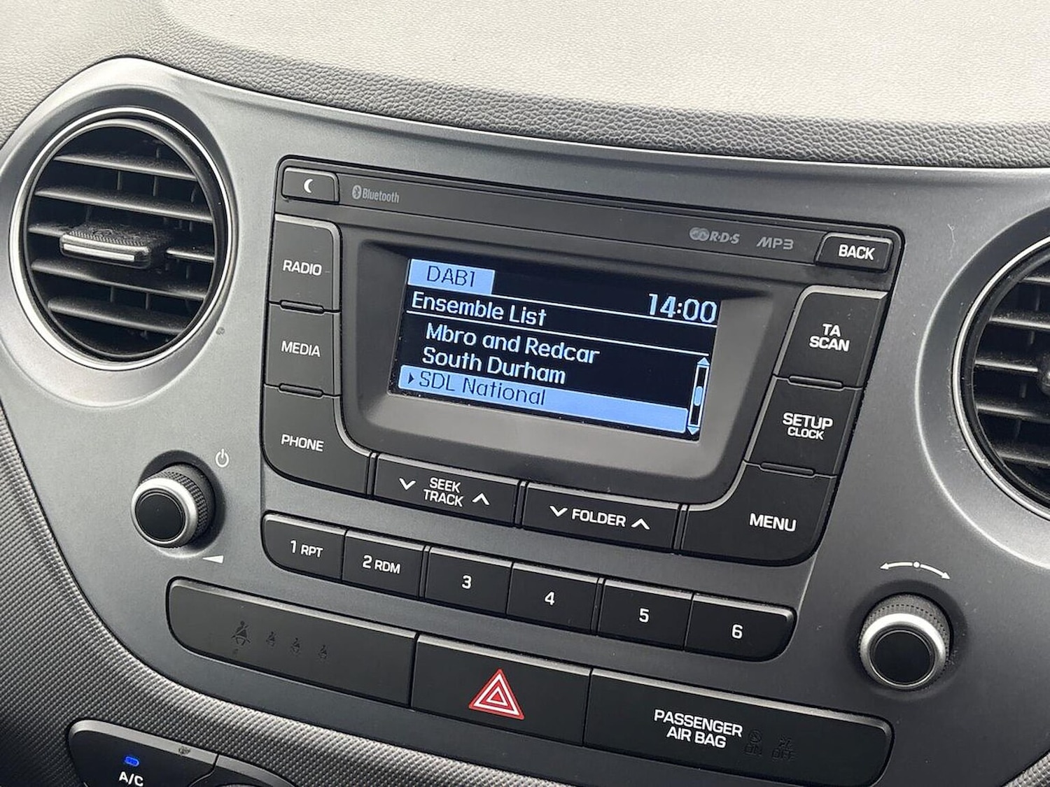 Used Hyundai i10 2018 for sale - 76770105: Photo 23