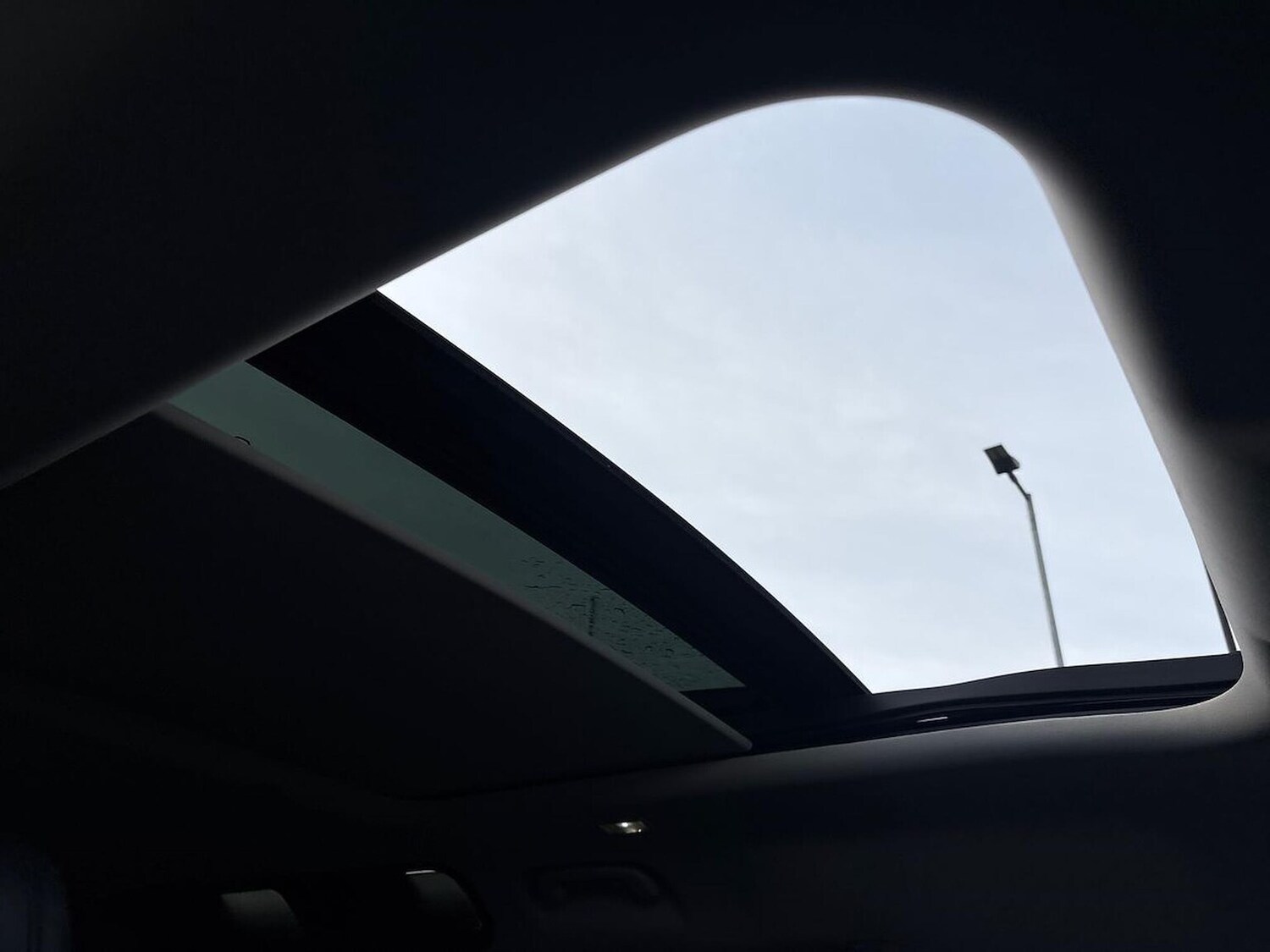 Used Land Rover Defender 2020 for sale - 76379273: Photo 32