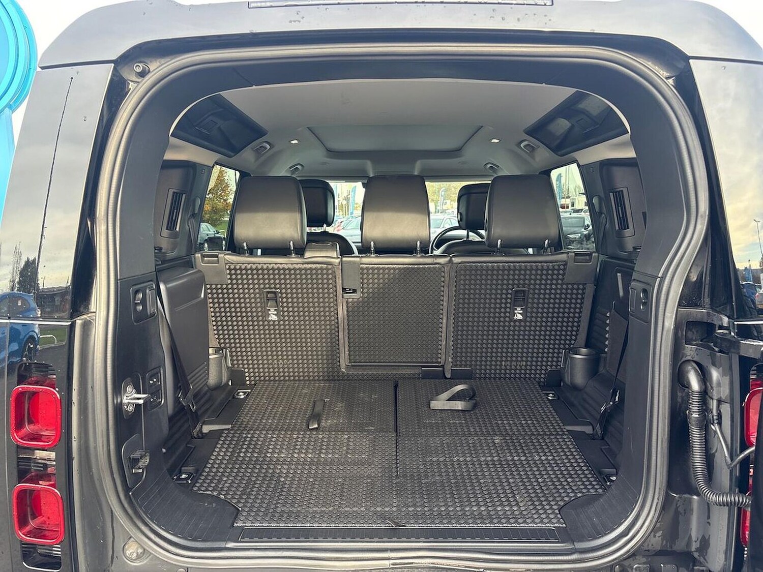 Used Land Rover Defender 2020 for sale - 76379273: Photo 39