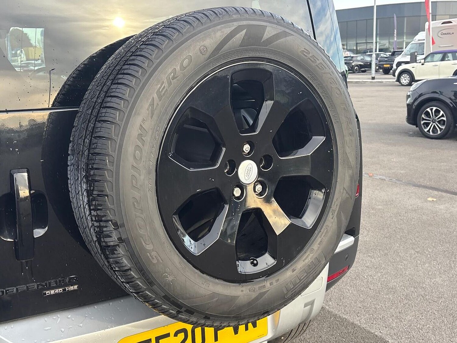 Used Land Rover Defender 2020 for sale - 76379273: Photo 41