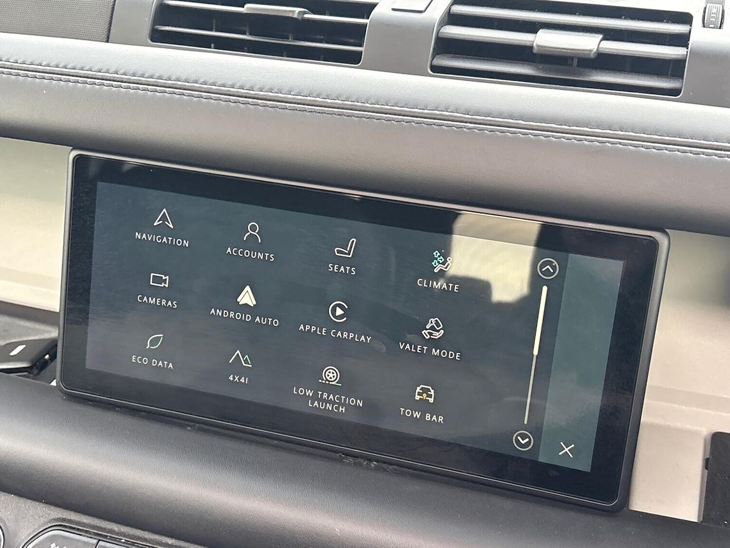 Used Land Rover Defender 2020 for sale - 76379273: Photo 42