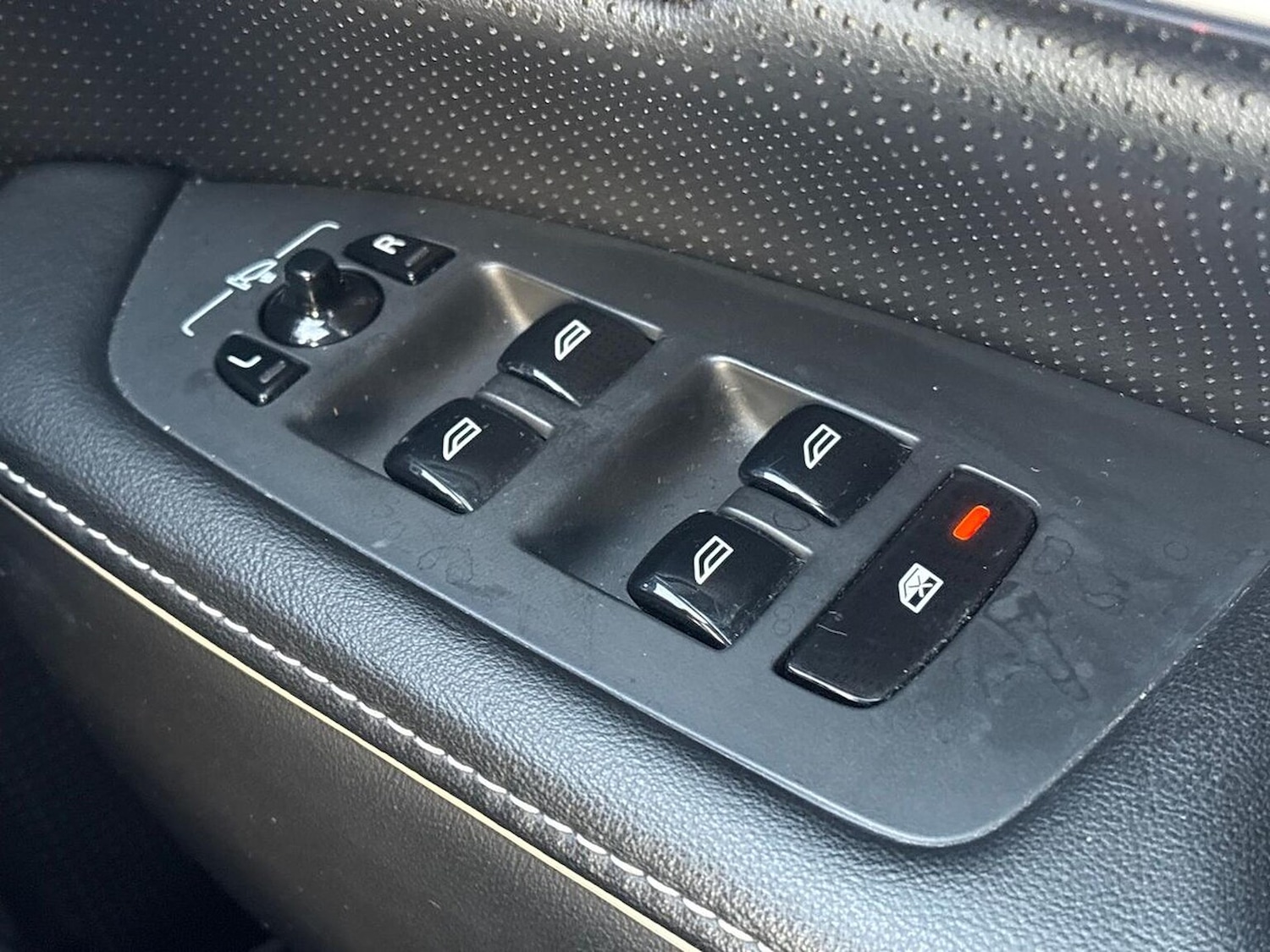 Used Volvo S90 2021 for sale - 76611647: Photo 20