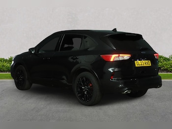 Used Ford Kuga 2023 for sale - 76299452: Photo 2