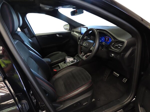 Used Ford Kuga 2023 for sale - 76299452: Photo 7
