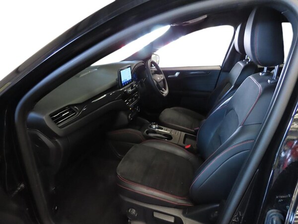 Used Ford Kuga 2023 for sale - 76299452: Photo 8
