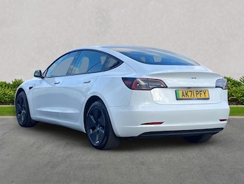 Used Tesla Model 3 2021 for sale - 77629396: Photo