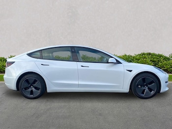 Used Tesla Model 3 2021 for sale - 77629396: Photo