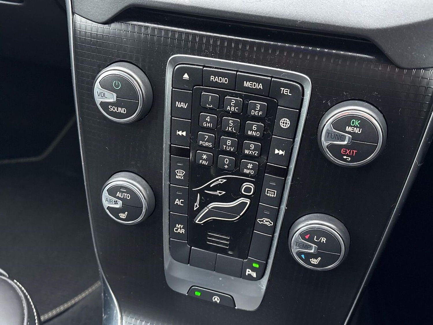 Used Volvo V40 2019 for sale - 77023404: Photo 12