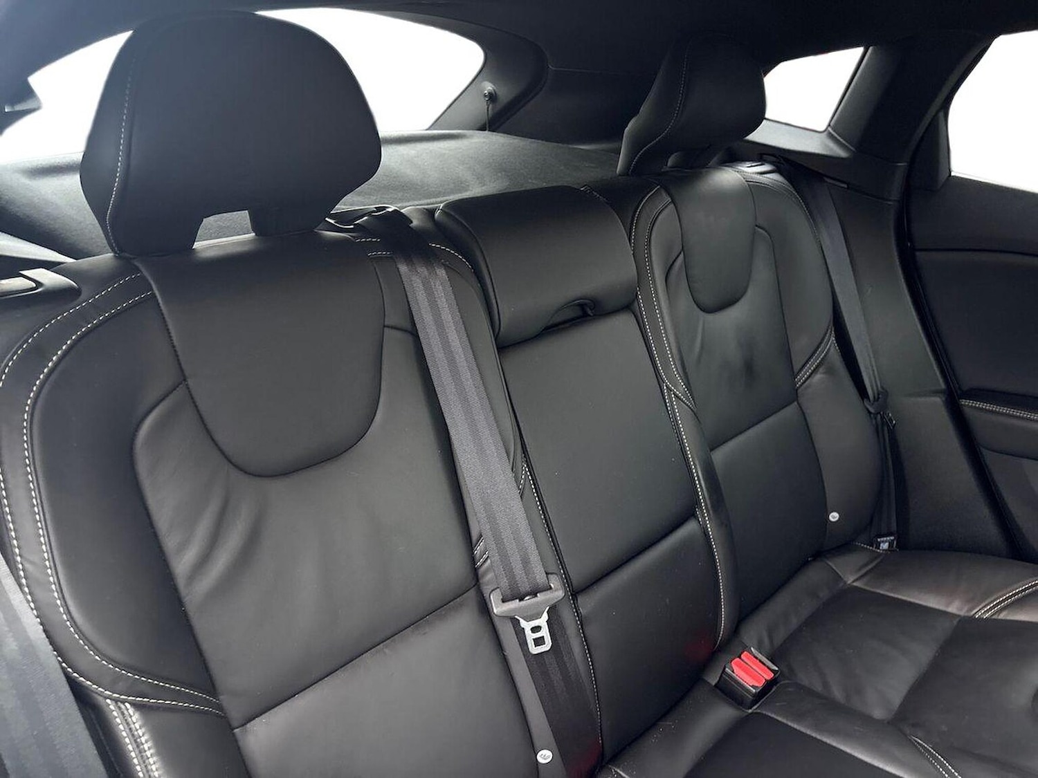 Used Volvo V40 2019 for sale - 77023404: Photo 16