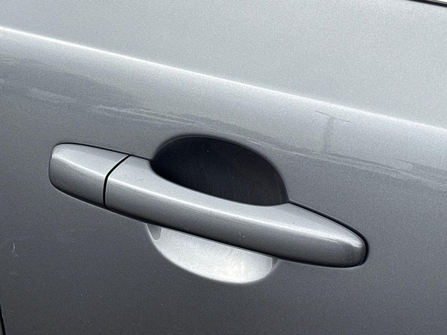 Used Volvo V40 2019 for sale - 77023404: Photo 37