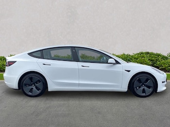 Used Tesla Model 3 2021 for sale - 77629363: Photo