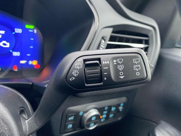 Used Ford Kuga 2022 for sale - 76293106: Photo 29
