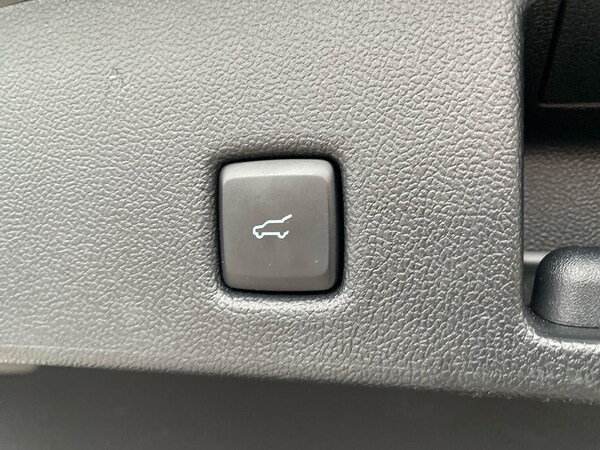 Used Ford Kuga 2022 for sale - 76293106: Photo 40