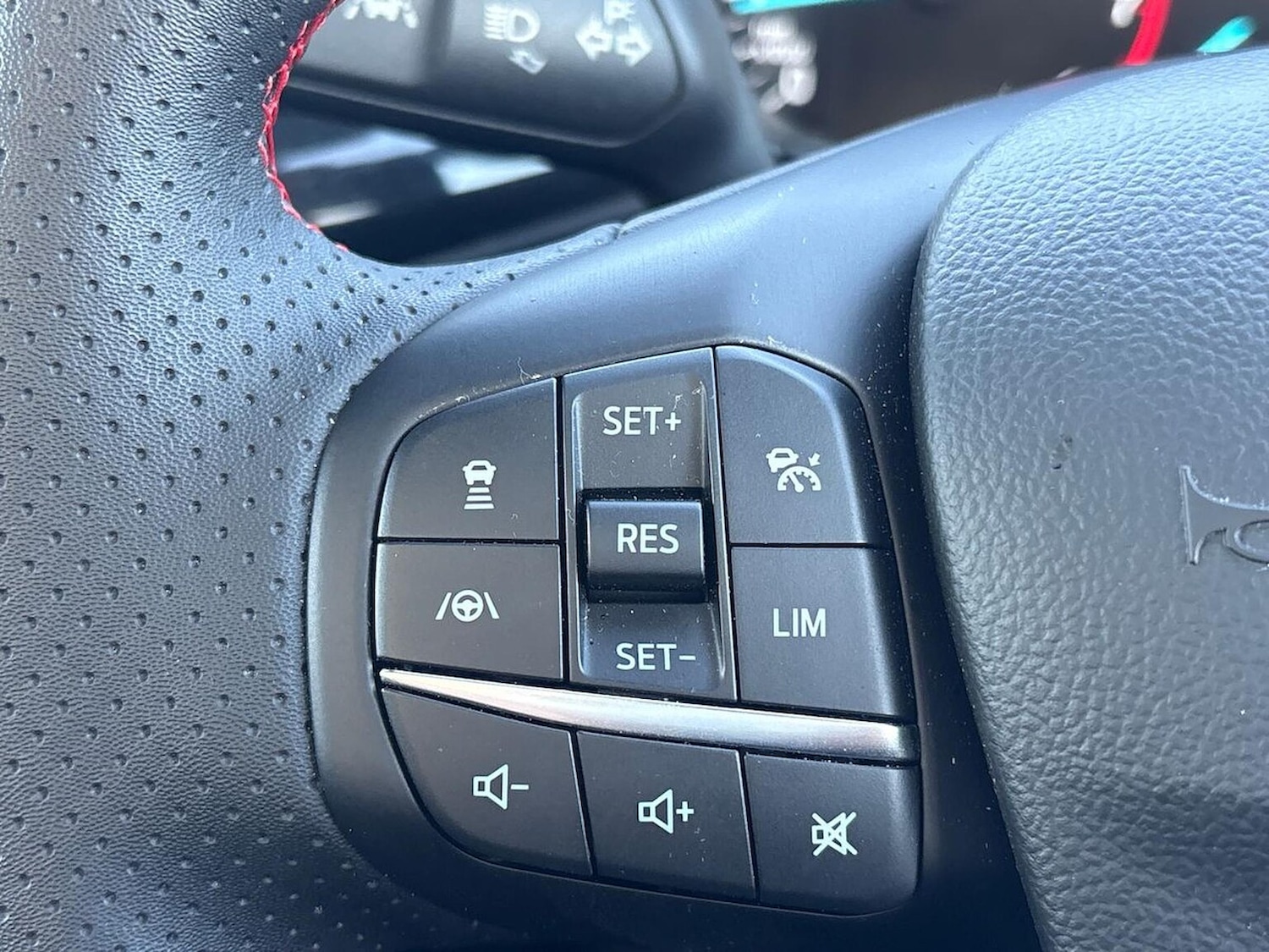 Used Ford Focus 2025 for sale - 76893282: Photo 26