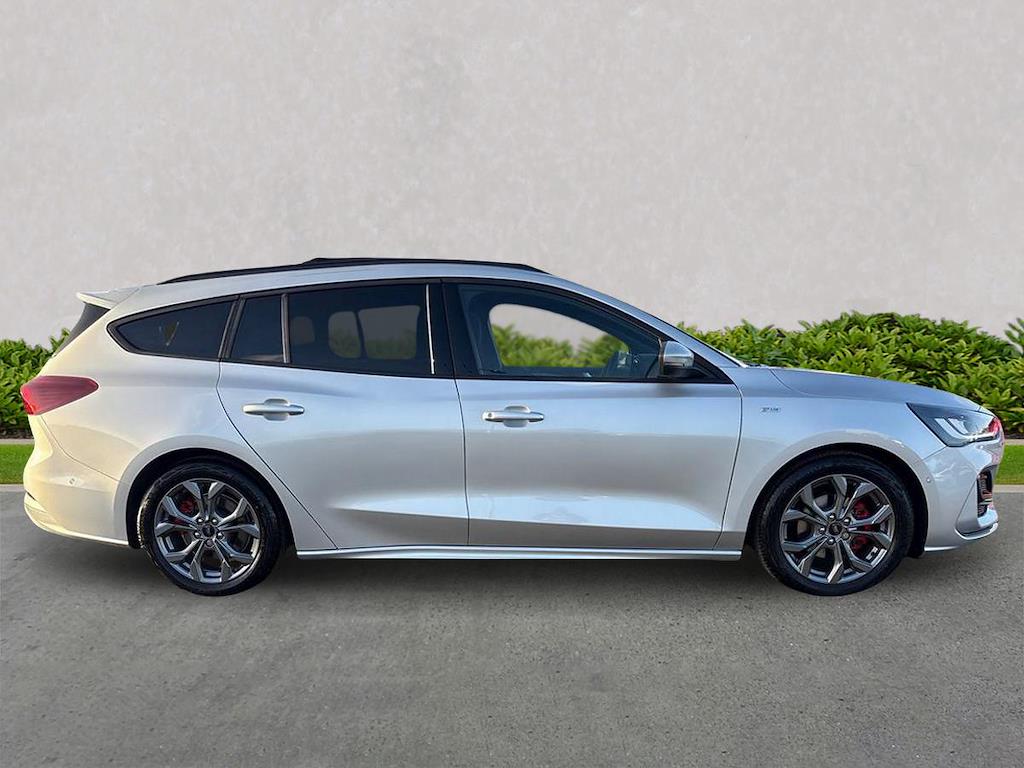 Used Ford Focus 2025 for sale - 76893282: Photo 3