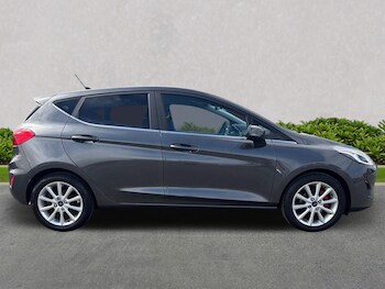 Used Ford Fiesta 2020 for sale - 75907106: Photo