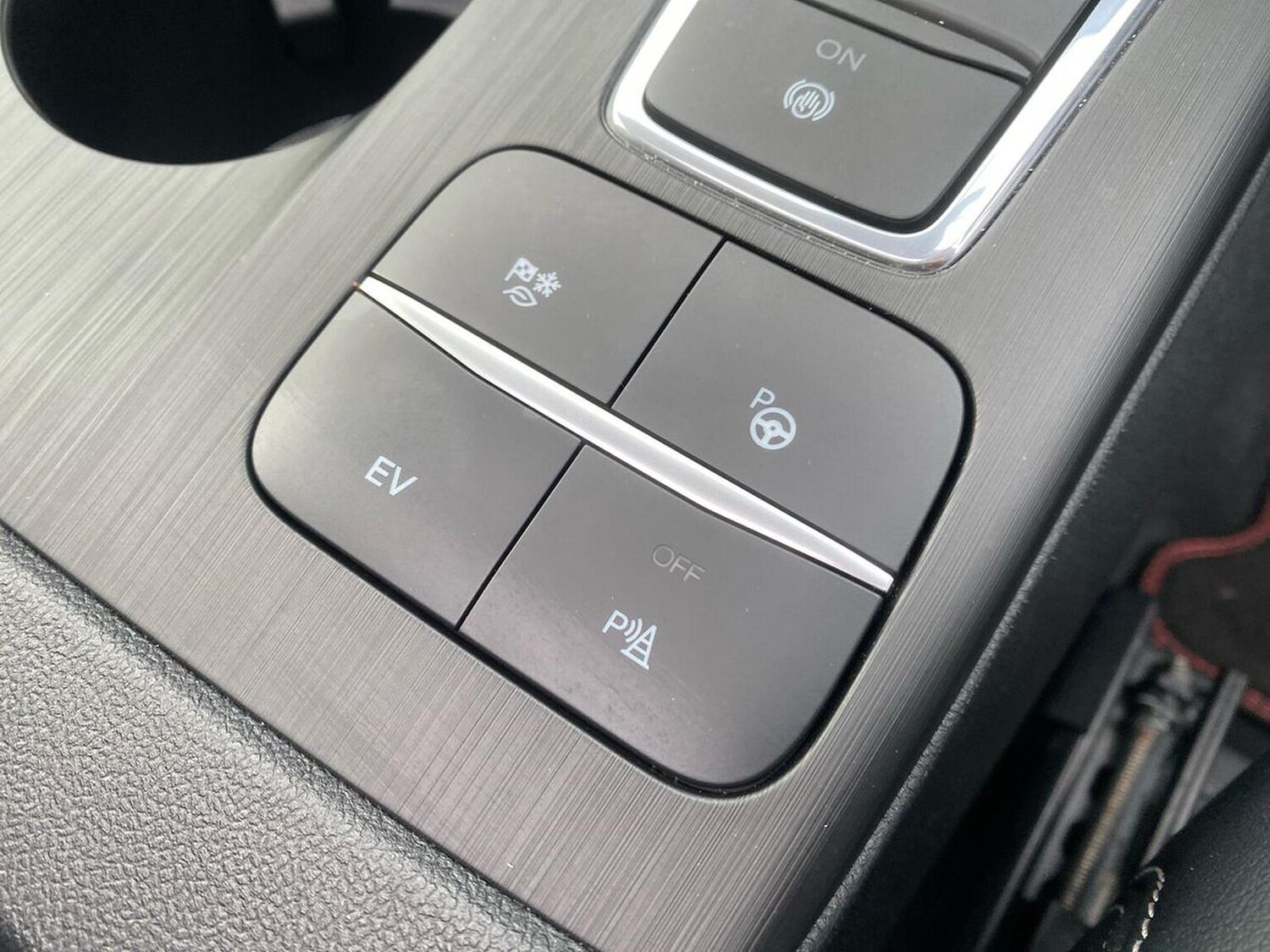 Used Ford Kuga 2023 for sale - 76369173: Photo 44