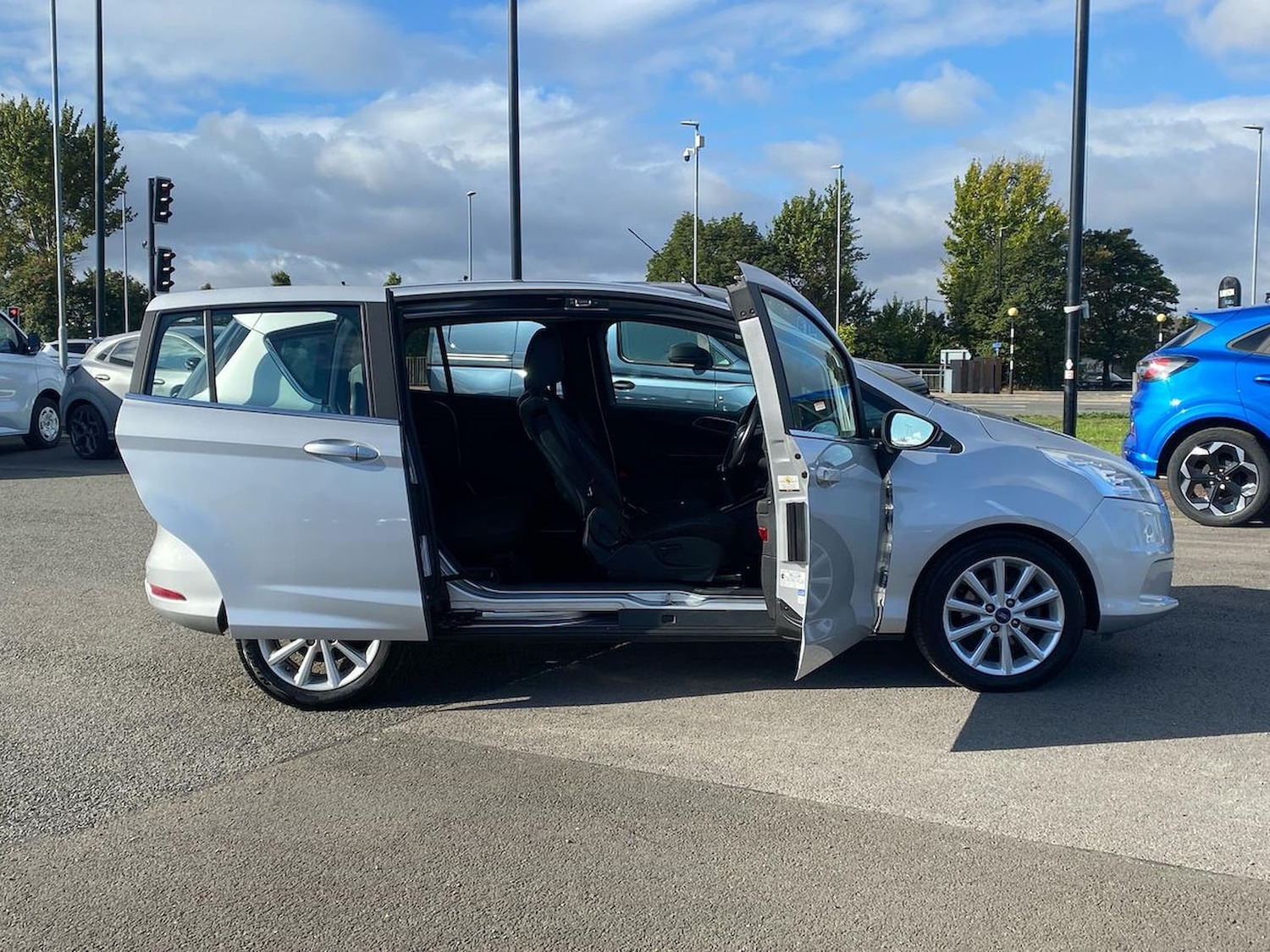 Vehicle 39
