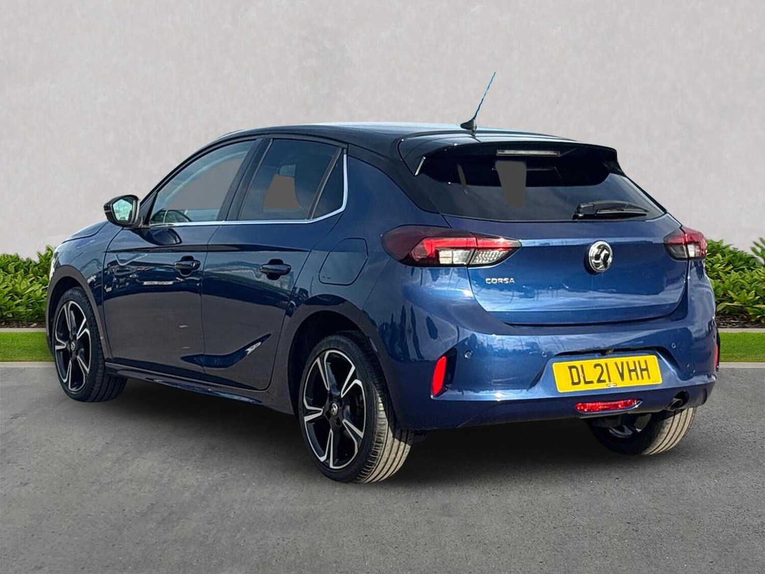 Used Vauxhall Corsa 2021 for sale - 76157234: Photo 2