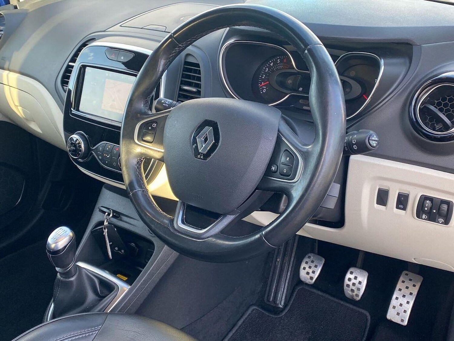 Used Renault Captur 2019 for sale - 77488964: Photo 15