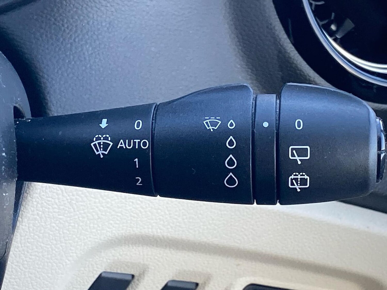 Used Renault Captur 2019 for sale - 77488964: Photo 29