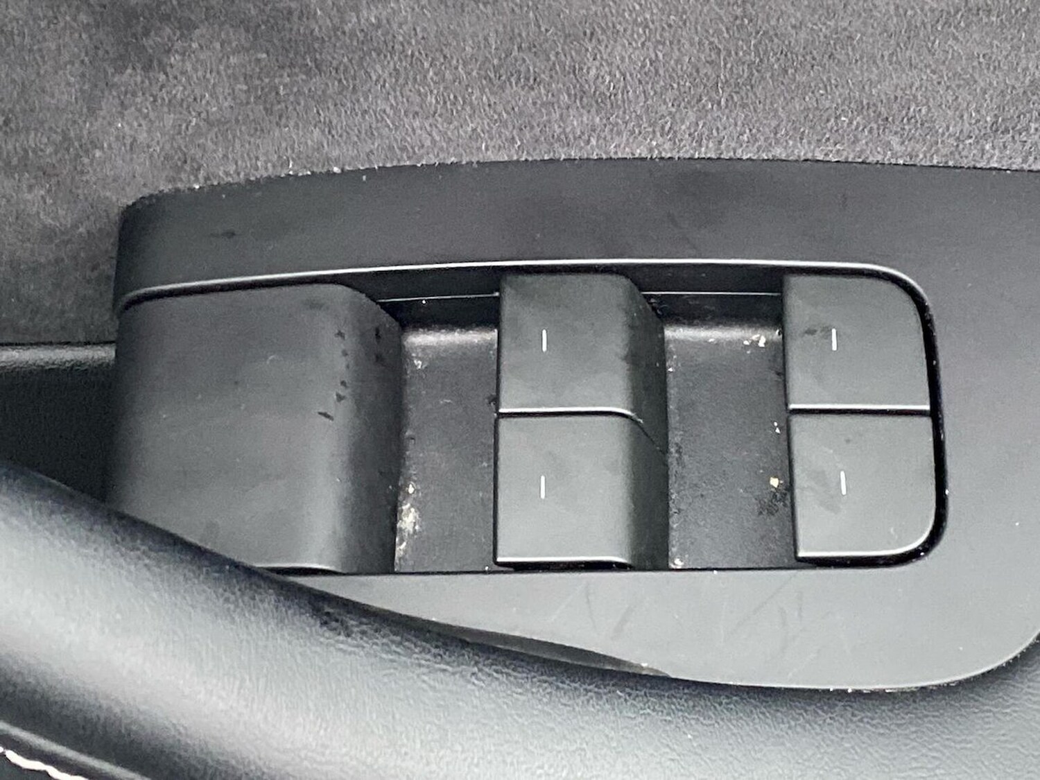 Used Tesla Model Y 2023 for sale - 77701371: Photo 21