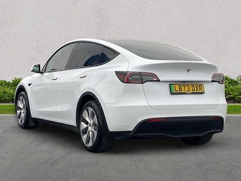 Used Tesla Model Y 2023 for sale - 77701371: Photo