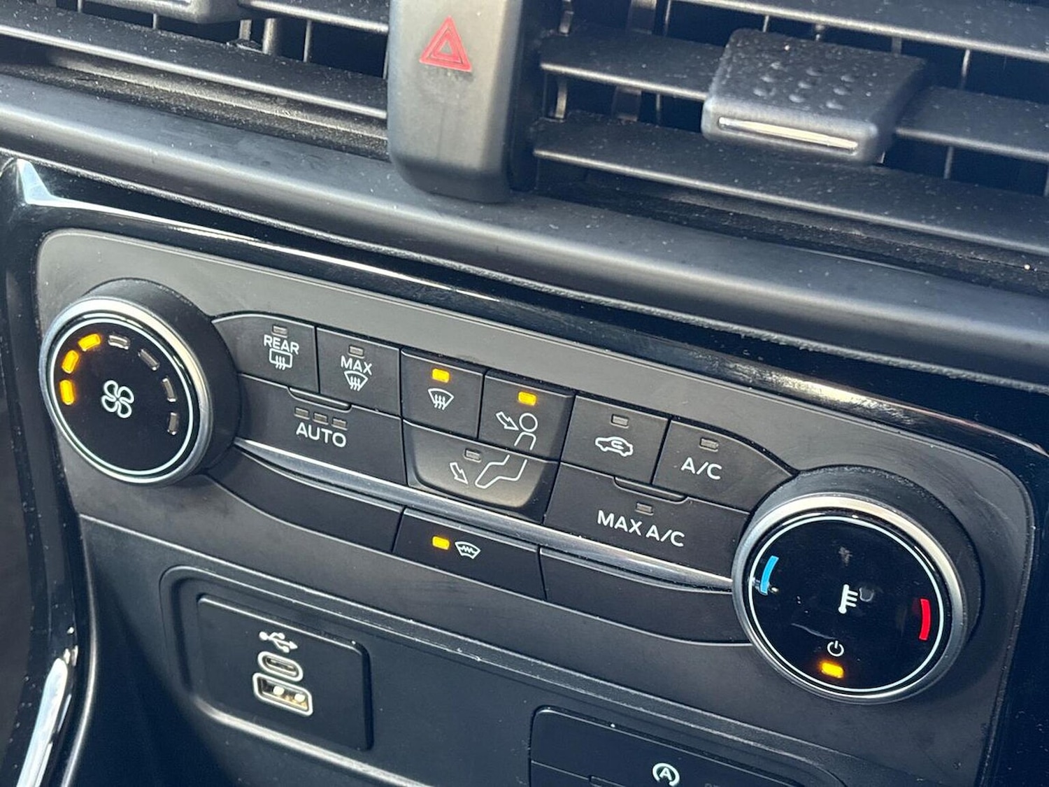 Used Ford Ecosport 2023 for sale - 76643595: Photo 12