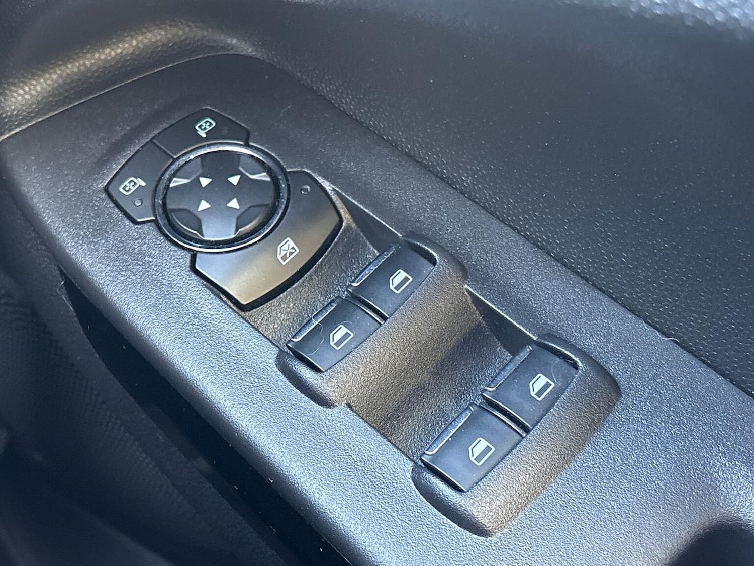 Used Ford Ecosport 2023 for sale - 76643595: Photo 21