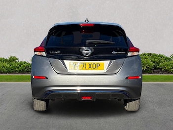 Used Nissan Leaf 2021 for sale - 76275127: Photo