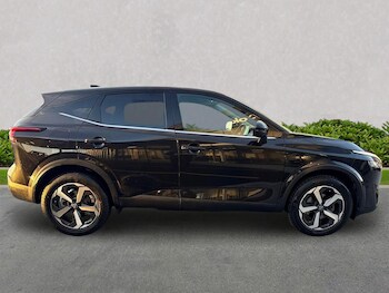 Used Nissan Qashqai 2022 for sale - 76979856: Photo