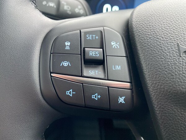 Used Ford Focus 2025 for sale - 76293108: Photo 26