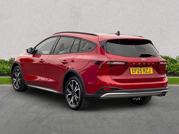 Used Ford Focus 2025 for sale - 76293108: Photo 2