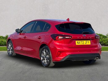 Used Ford Focus 2022 for sale - 76127134: Photo 2