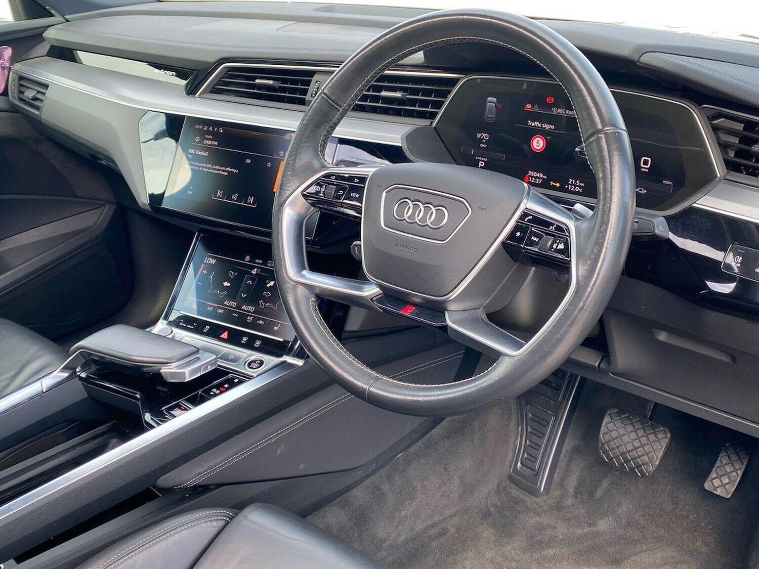 Used Audi e-tron 2020 for sale - 78039291: Photo 15