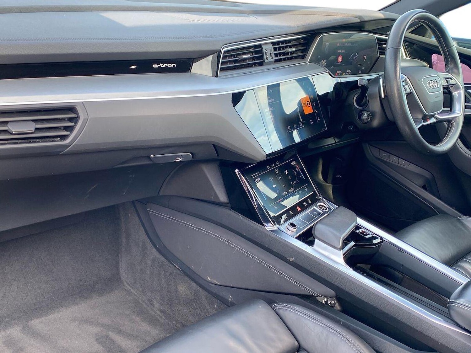 Used Audi e-tron 2020 for sale - 78039291: Photo 7