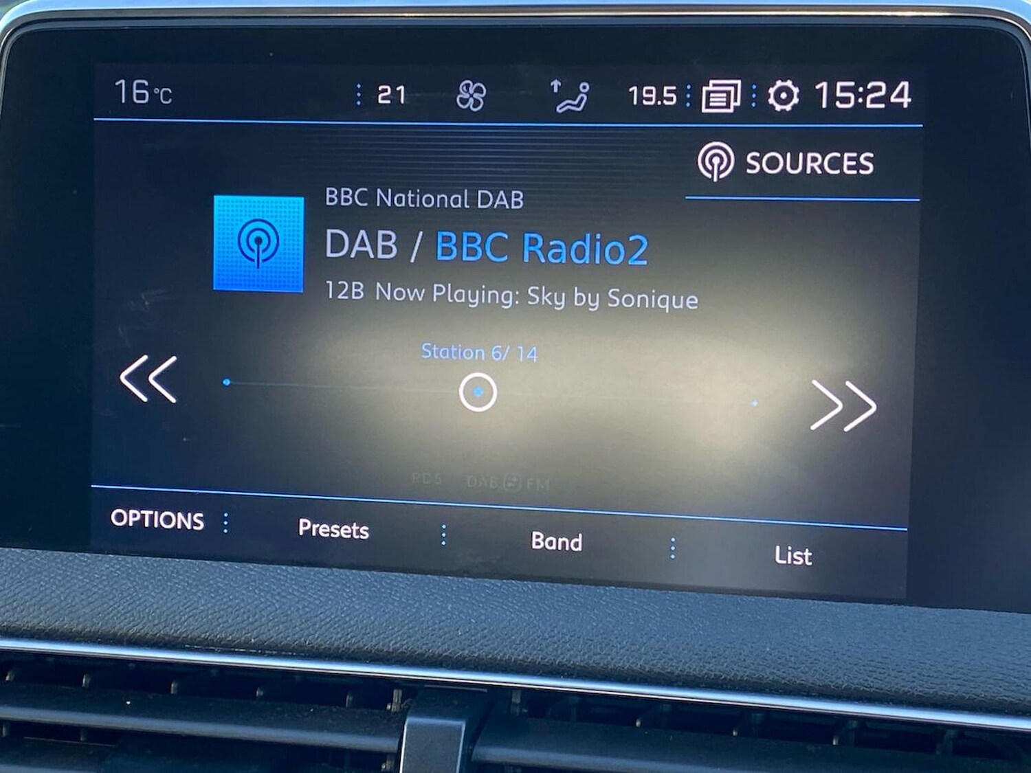 Used Peugeot 3008 2021 for sale - 78191036: Photo 13