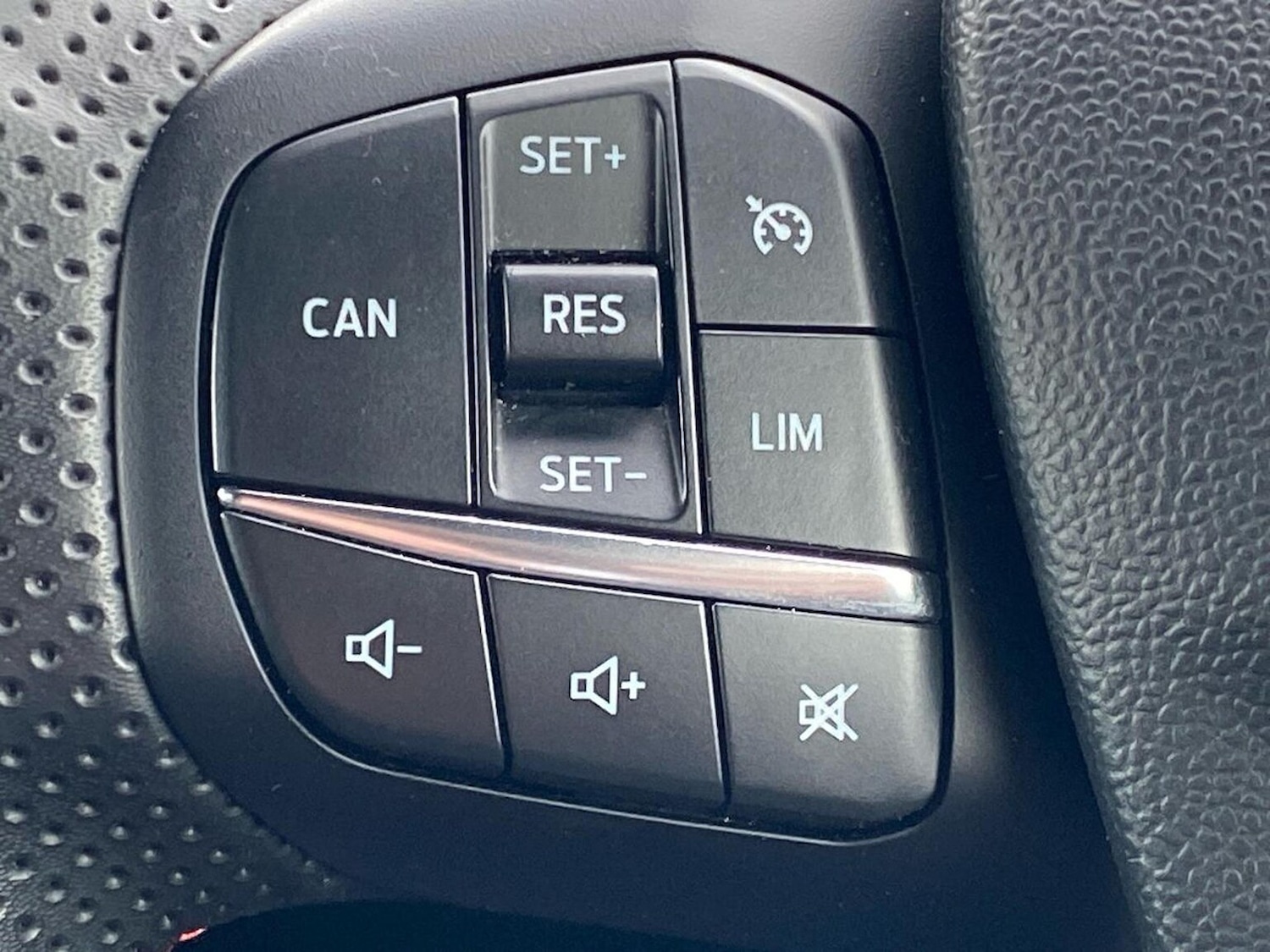 Used Ford Puma 2023 for sale - 77872150: Photo 26