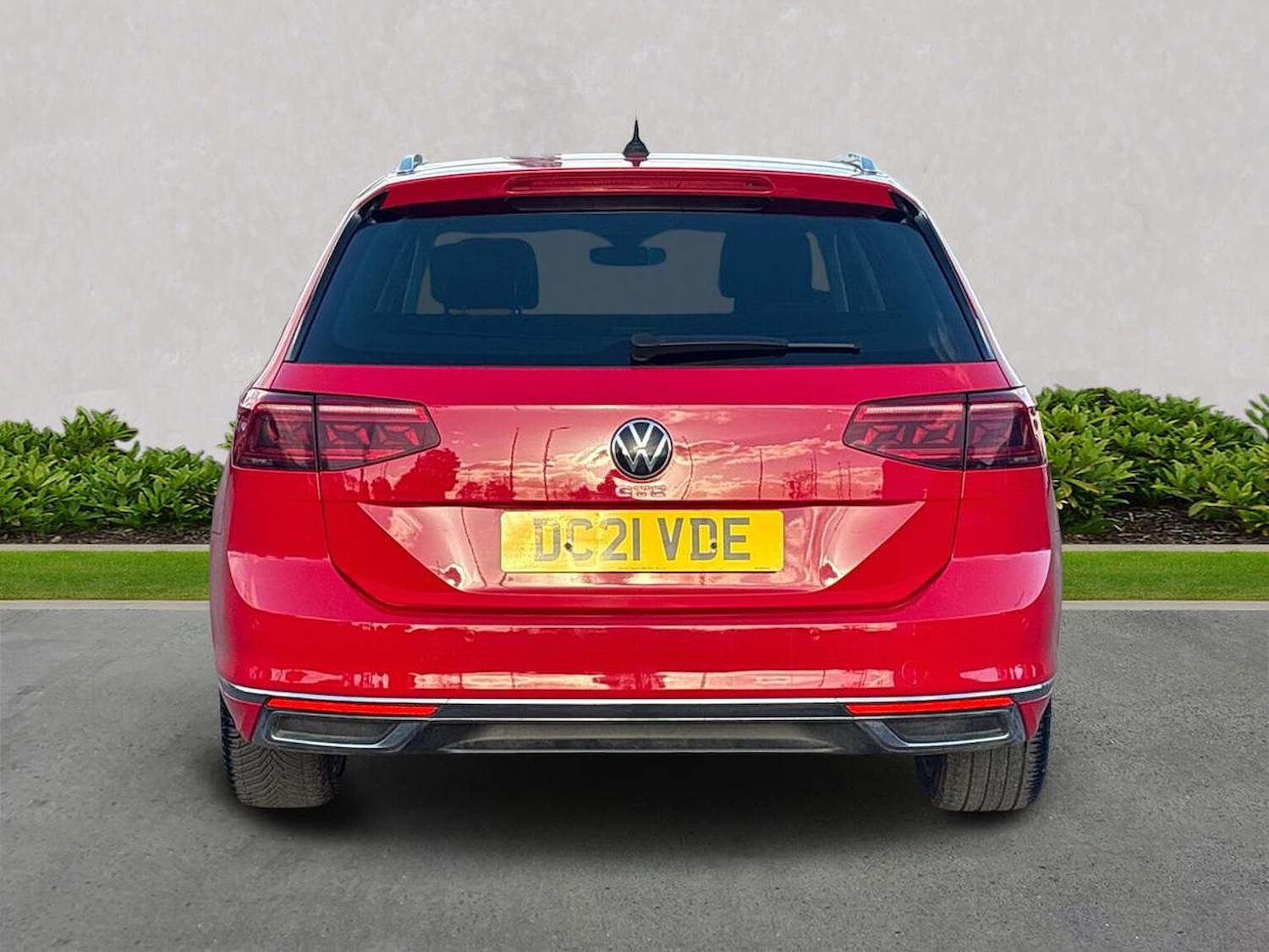 Used Volkswagen Passat 2021 for sale - 76310109: Photo 4