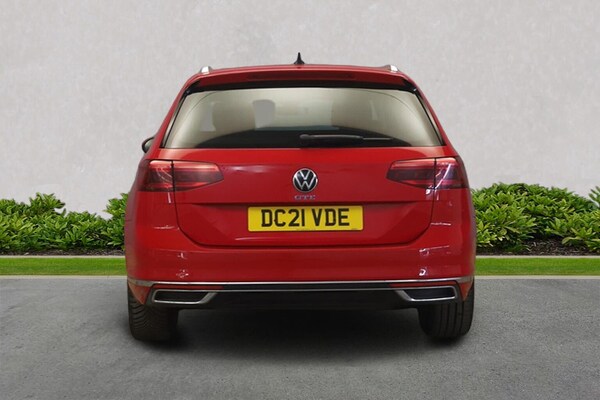 Used Volkswagen Passat 2021 for sale - 76310109: Photo 4