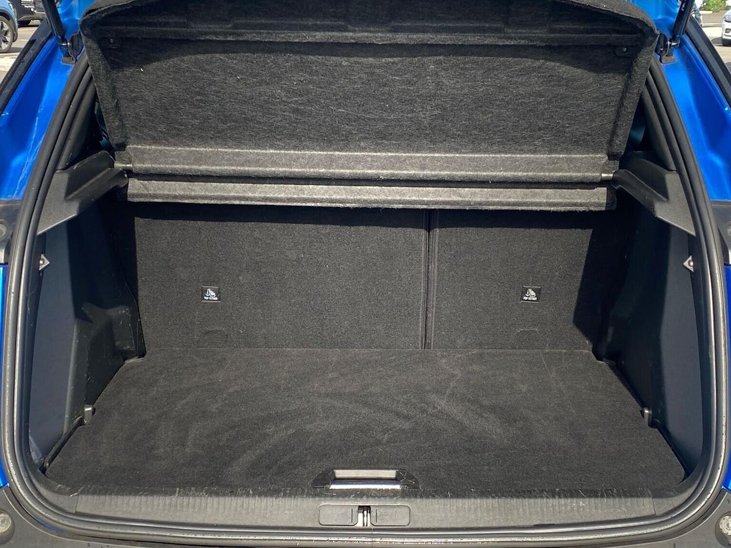 Used Peugeot 2008 2021 for sale - 78194915: Photo 19