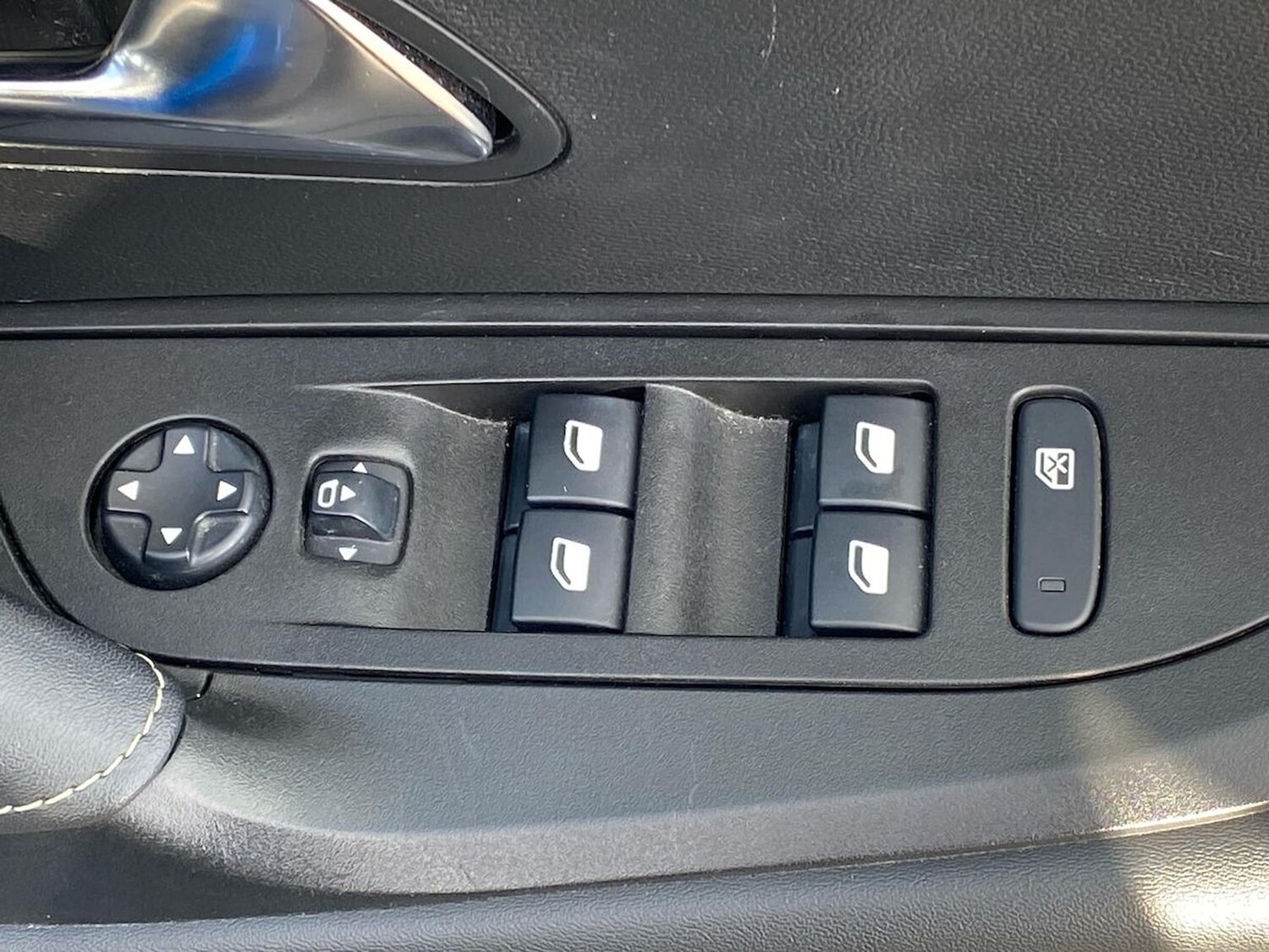 Used Peugeot 2008 2021 for sale - 78194915: Photo 23