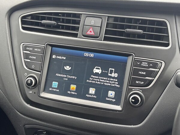 Used Hyundai i20 2020 for sale - 76127133: Photo 10
