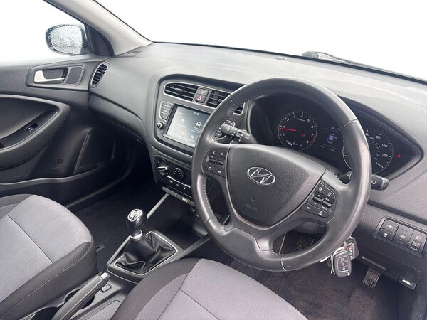Used Hyundai i20 2020 for sale - 76127133: Photo 14