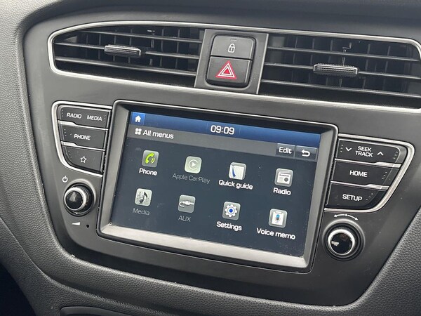 Used Hyundai i20 2020 for sale - 76127133: Photo 23